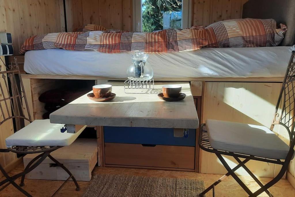 Zirkuswagen Glamping Fuer 2 Mit Veranda Kueche Netflix Parken Und Hofladen Steinhofel Ngoại thất bức ảnh